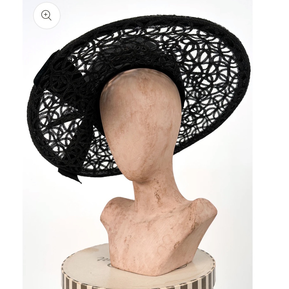 Elegant Black Wide-Brim Lace Sun Hat - Women Accessories